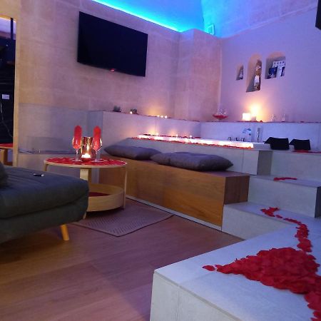 Saxaurea Villa Matera Bagian luar foto