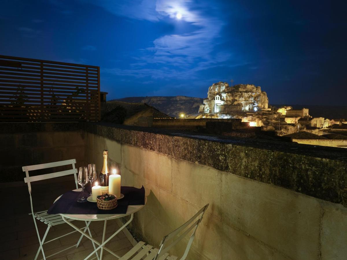 Saxaurea Villa Matera Bagian luar foto