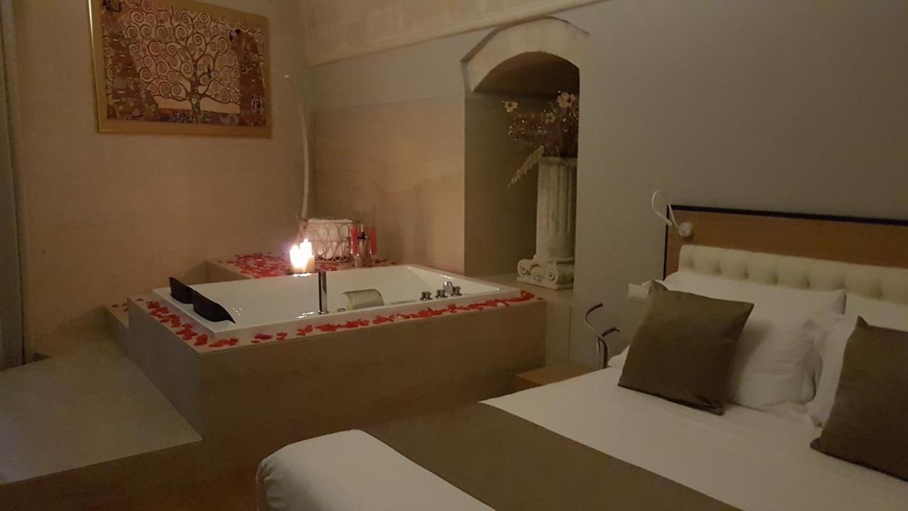 Saxaurea Villa Matera Bagian luar foto