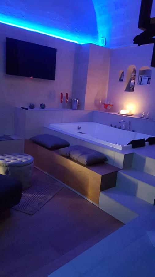 Saxaurea Villa Matera Bagian luar foto