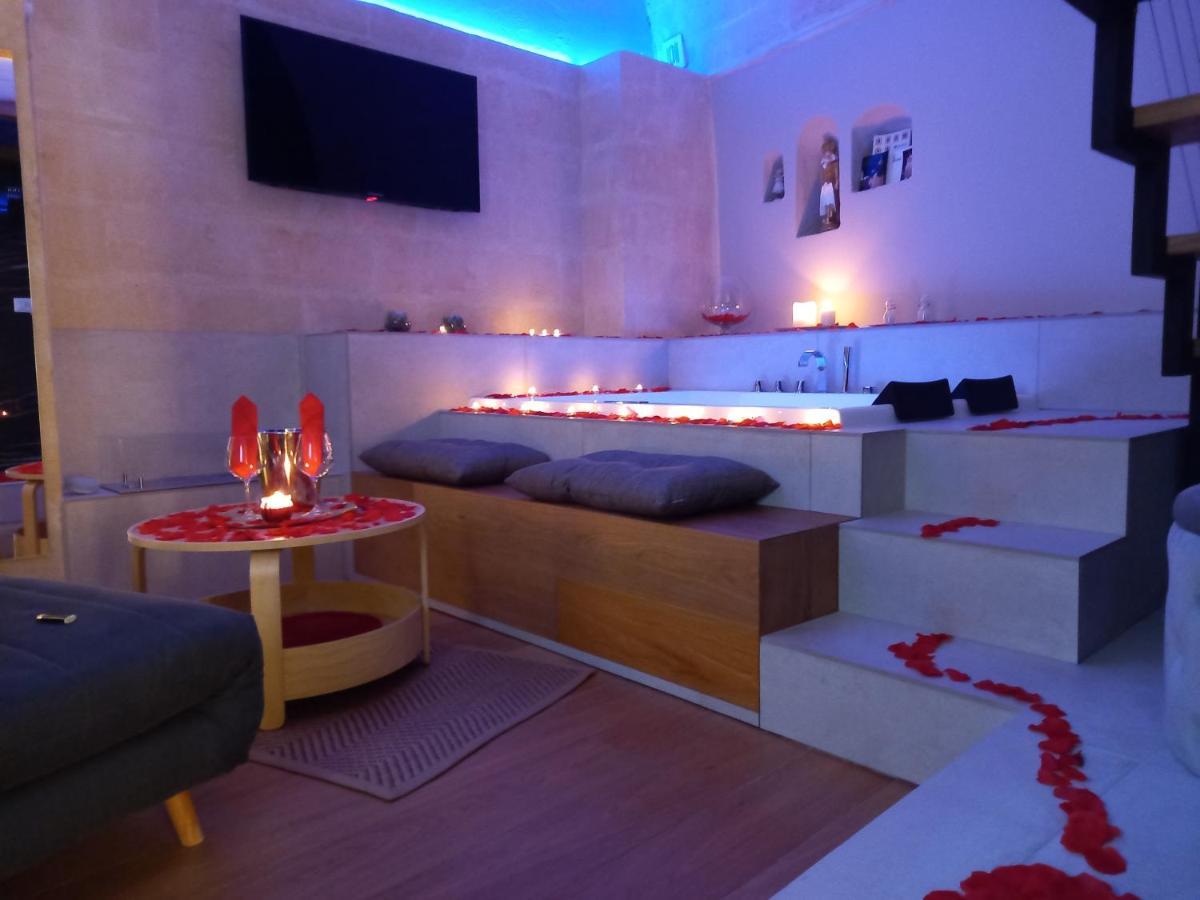 Saxaurea Villa Matera Bagian luar foto